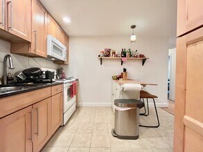 290 Corey Rd, Unit 12A in Boston, MA - Building Photo - Building Photo