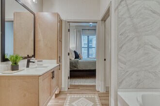 Tacara at Steubing Heights in San Antonio, TX - Building Photo - Building Photo