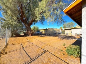 425 N 18th Dr, Unit 3 in Phoenix, AZ - Building Photo - Building Photo