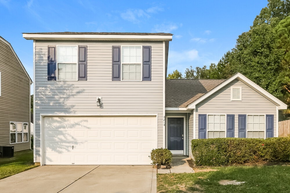 4214 Broadstairs Dr SW in Concord, NC - Building Photo