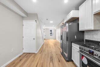 3326 Noble St in Baltimore, MD - Building Photo - Building Photo