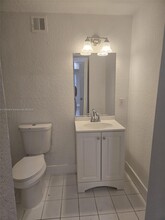 5709 Taylor St in Hollywood, FL - Building Photo - Building Photo