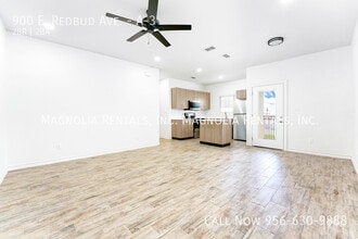 900 E Redbud Ave-Unit -A-3 in McAllen, TX - Building Photo - Building Photo