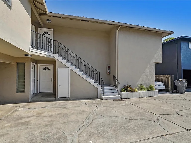 833 Maryann Dr in Santa Clara, CA - Building Photo - Building Photo