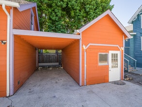 809 Laurel St in Santa Cruz, CA - Building Photo - Building Photo