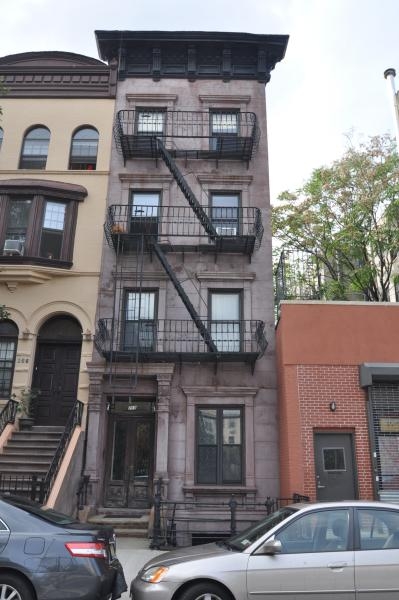 268 W 136th St in New York, NY - Building Photo