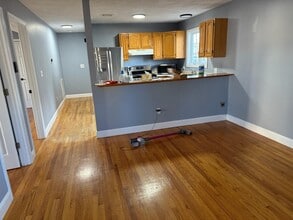 610 Washington Ave in Revere, MA - Building Photo - Building Photo