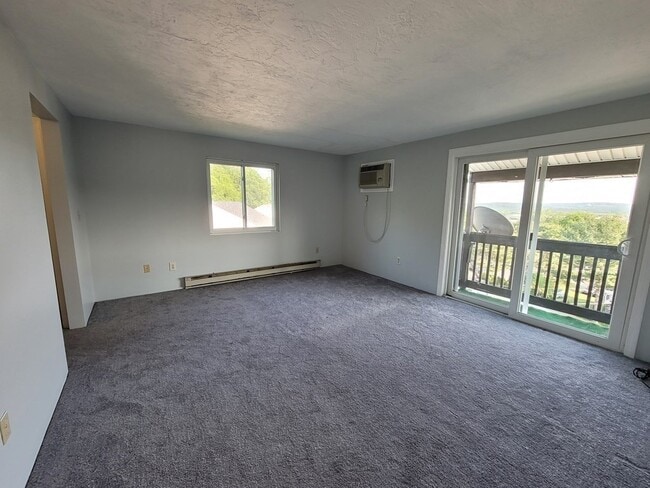 11 Gibbs St in Worcester, MA - Building Photo - Building Photo