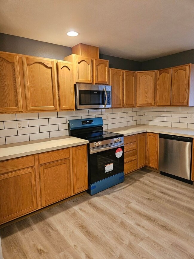 1017 Lincoln St in Hoquiam, WA - Building Photo - Building Photo