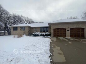 1730 Atwater Path E in Inver Grove Heights, MN - Building Photo