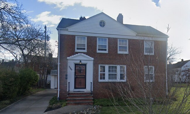 3397 Westbury Rd in Shaker Heights, OH - Building Photo - Building Photo