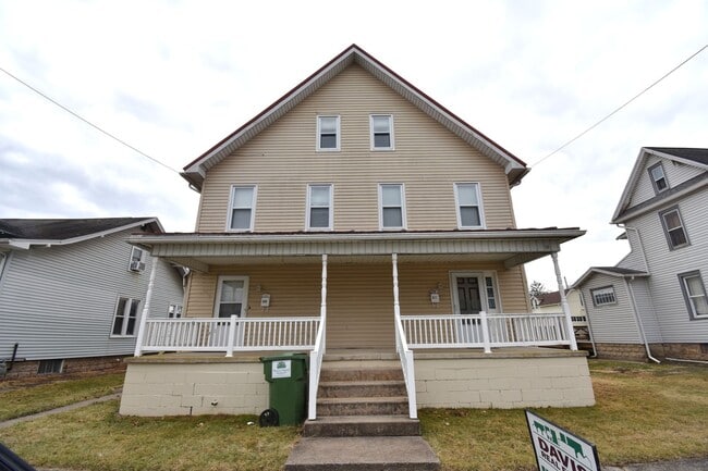 property at 509-511 Burke St