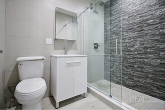 277 Linden St-Unit -2C in Brooklyn, NY - Building Photo - Building Photo