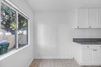 13410 S Vermont Ave, Unit 13410 in Gardena, CA - Building Photo - Building Photo