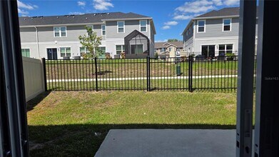 728 Stoney Pointe Cir in Davenport, FL - Building Photo - Building Photo