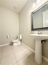 10843 Rolling Moss Rd in Tampa, FL - Building Photo - Building Photo