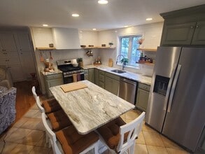 2 Valley Rd in Whitman, MA - Building Photo - Building Photo