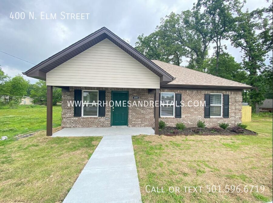 400 N Elm St in Jacksonville, AR - Building Photo