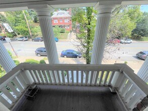 6532 Wilkins Ave, Unit A3 in Pittsburgh, PA - Foto de edificio - Building Photo