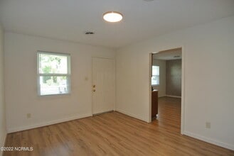 1305 Stallings Pkwy in New Bern, NC - Building Photo - Building Photo