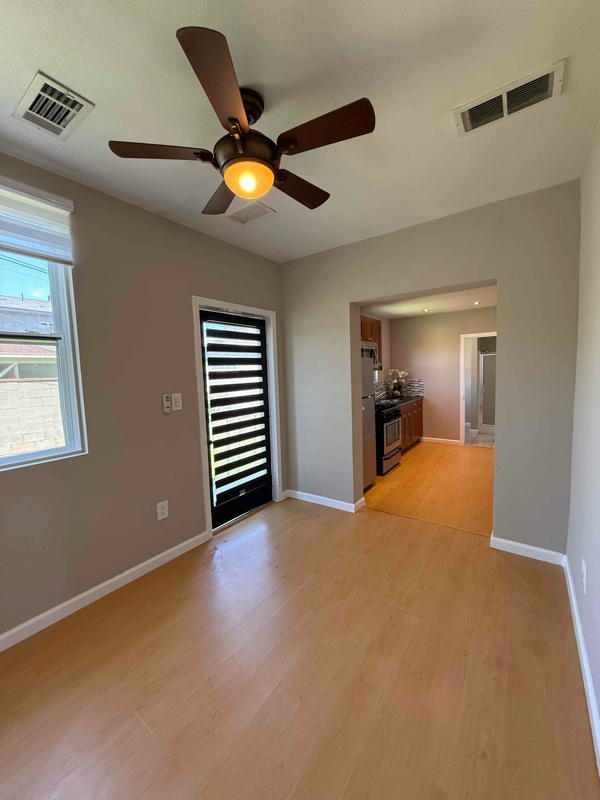 property at 815 N Sparks St