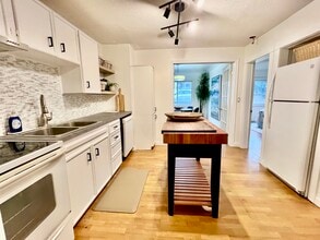 70 River St in Parry Sound, ON - Building Photo - Building Photo