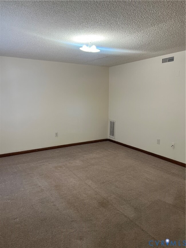 2607 N Stedman Dr in Petersburg, VA - Building Photo - Building Photo