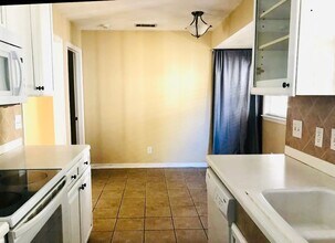 632 Fleming Rd in Hinesville, GA - Building Photo - Building Photo