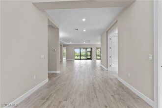 15492 Rio Ponace Ct in Naples, FL - Building Photo - Building Photo