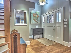 890 Penn Ave NE in Atlanta, GA - Building Photo - Building Photo