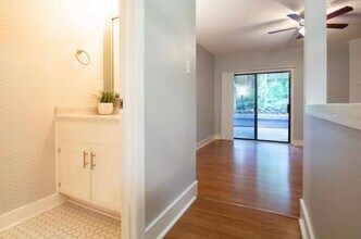 1749 Beechwood Cir S in Tallahassee, FL - Building Photo - Building Photo