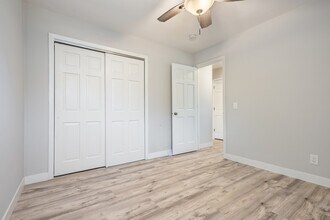 Parks Edge Apartments in McFarland, WI - Building Photo - Interior Photo