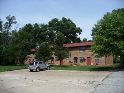 Eastview Arms in Greeneville, TN - Building Photo - Building Photo