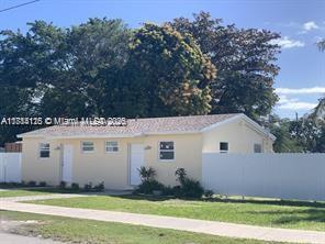 10298 SW 175th St-Unit -10298 in Miami, FL - Building Photo - Building Photo