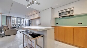 701 Pennsylvania Ave NW in Washington, DC - Building Photo