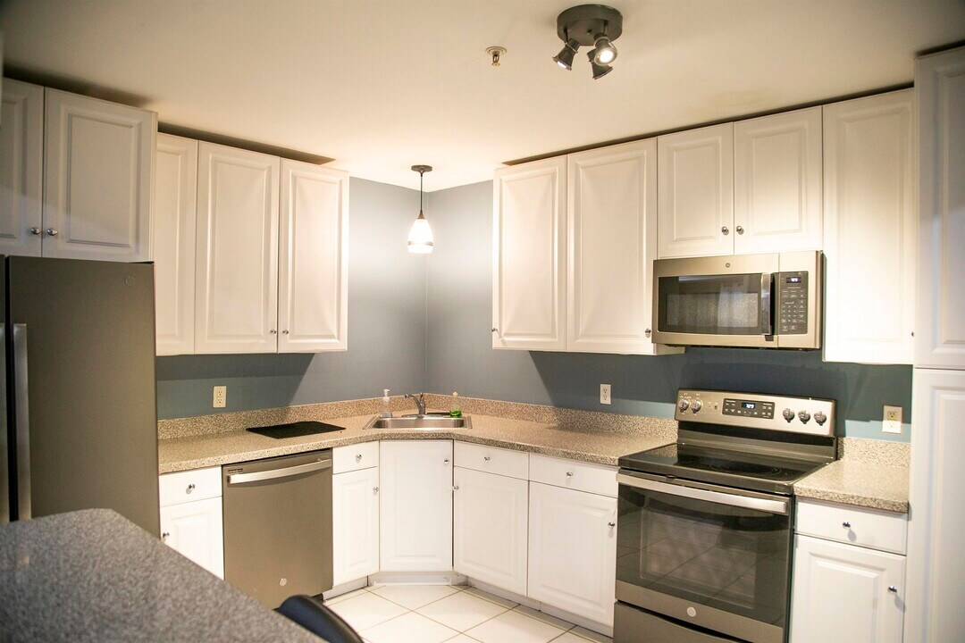 8915 Bergenwood Ave in North Bergen, NJ - Building Photo