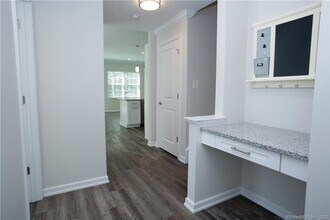 2 Murthas Wy in Granby, CT - Building Photo - Building Photo