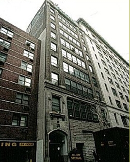 105-107 E 16th St in New York, NY - Building Photo