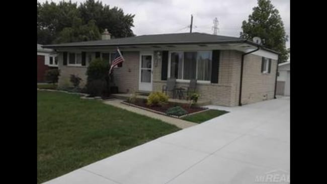 property at 29808 Bradner Dr