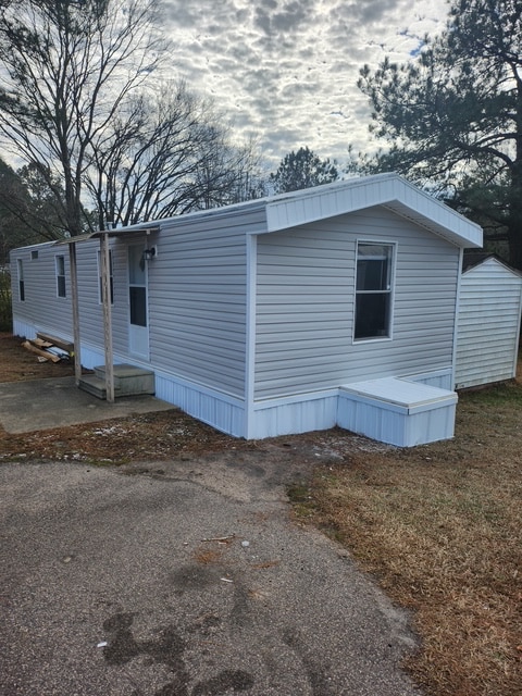 property at 2809 Old Hickory Ln