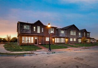 5995 Rivendell Dr in Frisco, TX - Building Photo - Building Photo