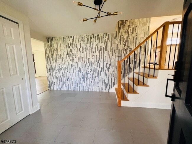 27 Meadowview Rd in Bernards, NJ - Building Photo - Building Photo