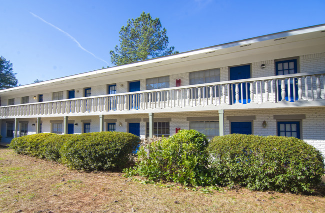 Brix on Beech in Marietta, GA - Foto de edificio - Building Photo