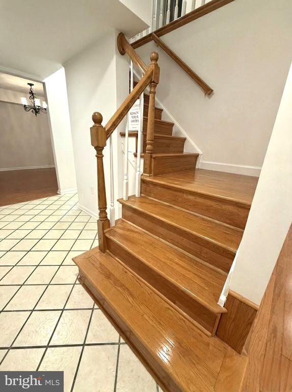 4001 Middle Ridge Dr in Fairfax, VA - Building Photo - Building Photo