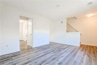 732 S Candler St in Decatur, GA - Building Photo - Building Photo