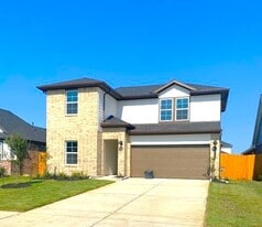 4971 Edgewood Dr in Arcola, TX - Building Photo