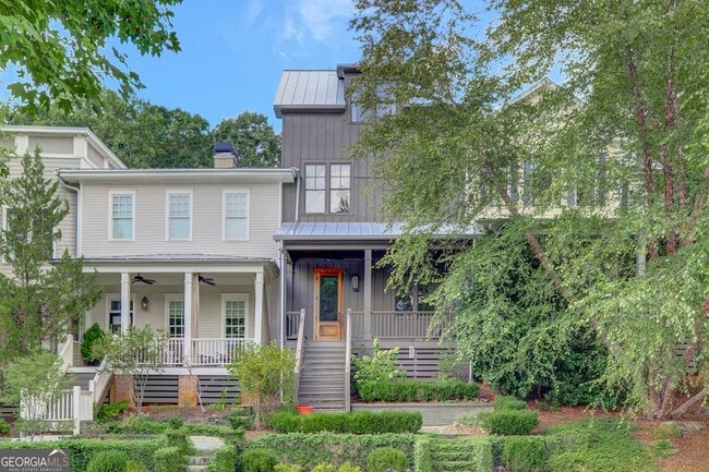 10659 Serenbe Ln in Palmetto, GA - Foto de edificio - Building Photo