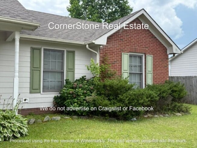 5441 Ahoskie Dr in Hope Mills, NC - Building Photo - Building Photo