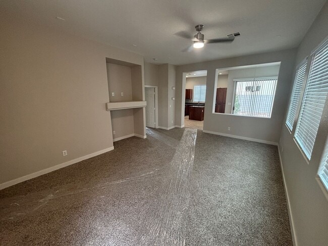 9025 Townbridge Ave in Las Vegas, NV - Building Photo - Building Photo