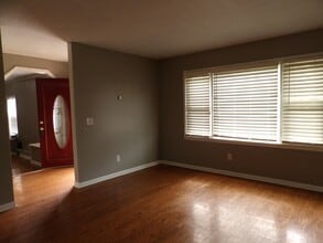 220 Yellowleaf Dr in Enterprise, AL - Building Photo - Building Photo